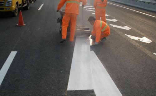 英吉沙丙烯酸标线涂料