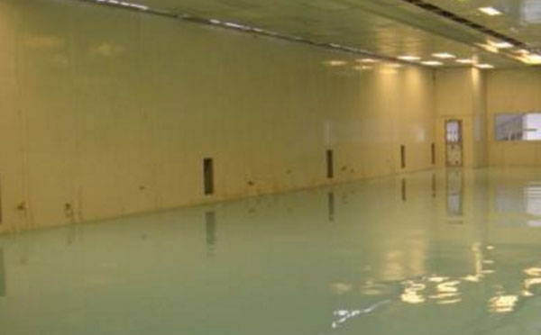 英吉沙自流平环氧地坪中涂